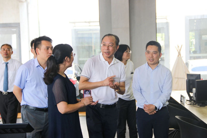 林昌斌赴紹興、寧波慰問一線員工